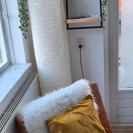 Rustig Centraal Gelegen Nabij De Grote Steden *